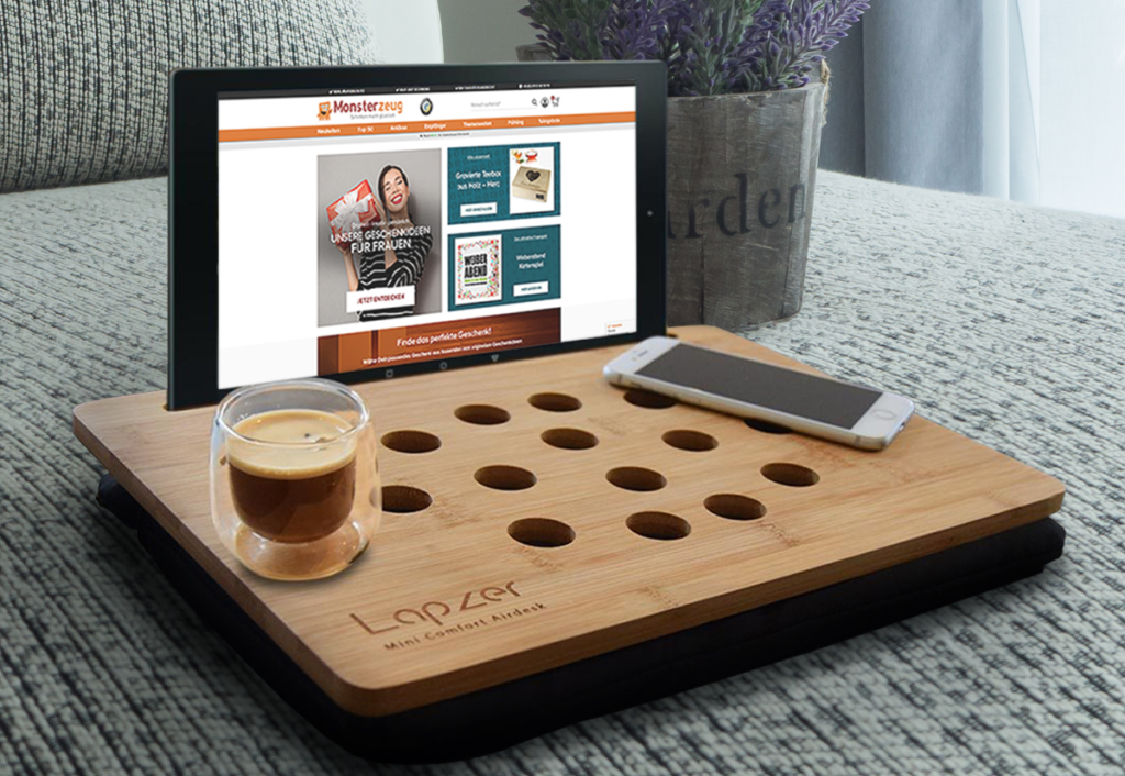 Deshalb brauchst du eine Tablet oder Laptop Unterlage 4 Laptoptisch mit Tablet Halterung und Polsterung auf der Unterseite
