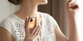 Ein Parfum lässt dich gut duften und kann auch dein Selbstwertgefühl stärken