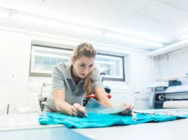Textilien selber bedrucken ist eine Möglichkeit, sich ein kreatives Geschäft aufzubauen